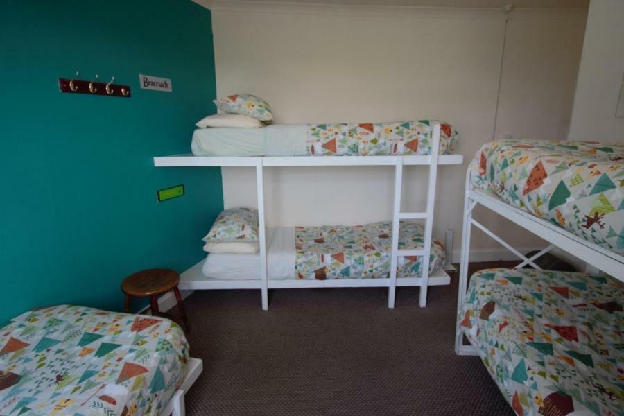 Inverness Student Hotel Екстериор снимка
