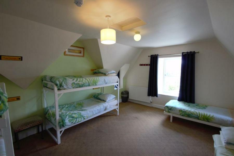 Inverness Student Hotel Екстериор снимка